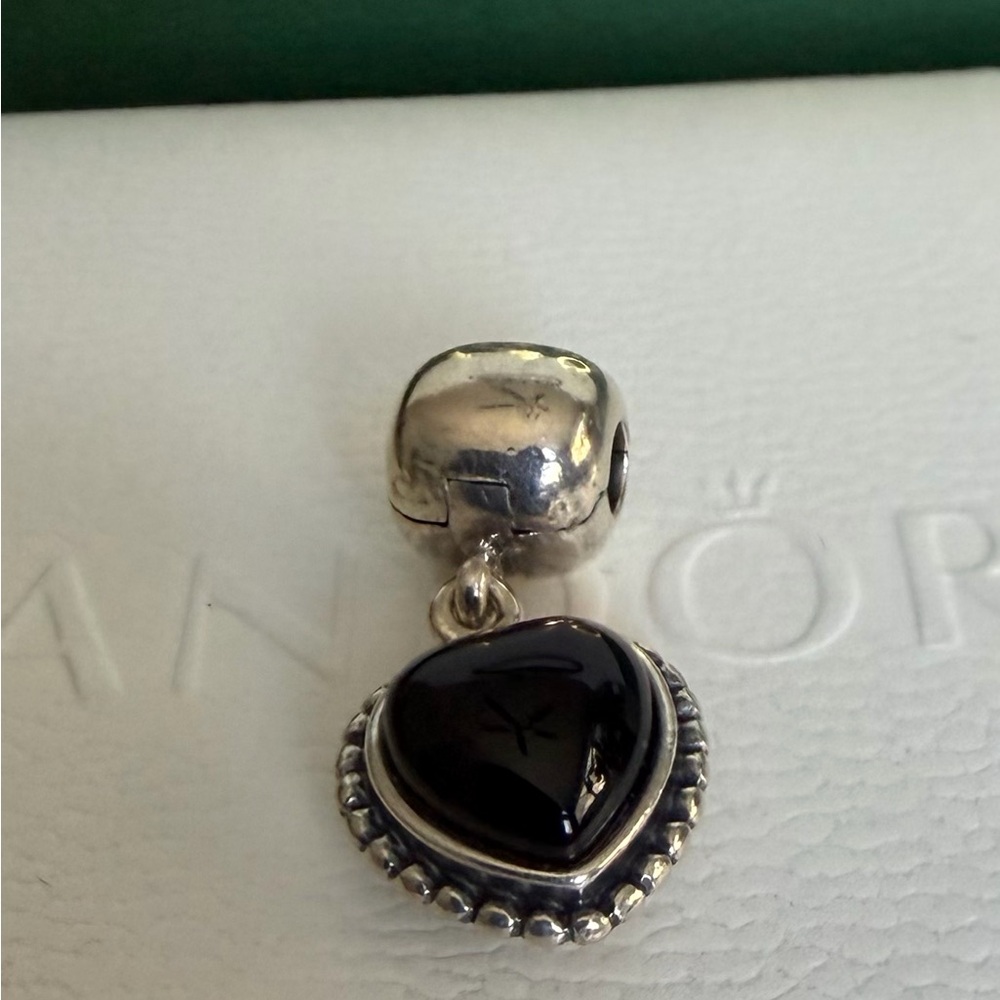 Pandora The Black Cabochon Heart Charm RARE RETIRED